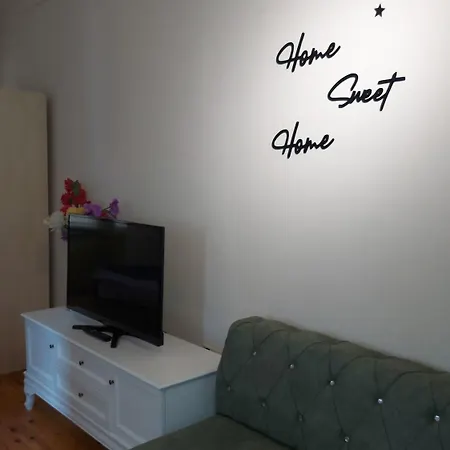 Bird Ξενοδοχείο